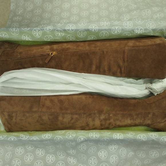 Tory Burch Suede Lug Sole Boots Size 9.5 - Picture 10 of 10